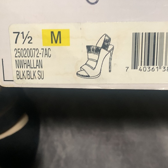 Heels - Picture 8 of 8